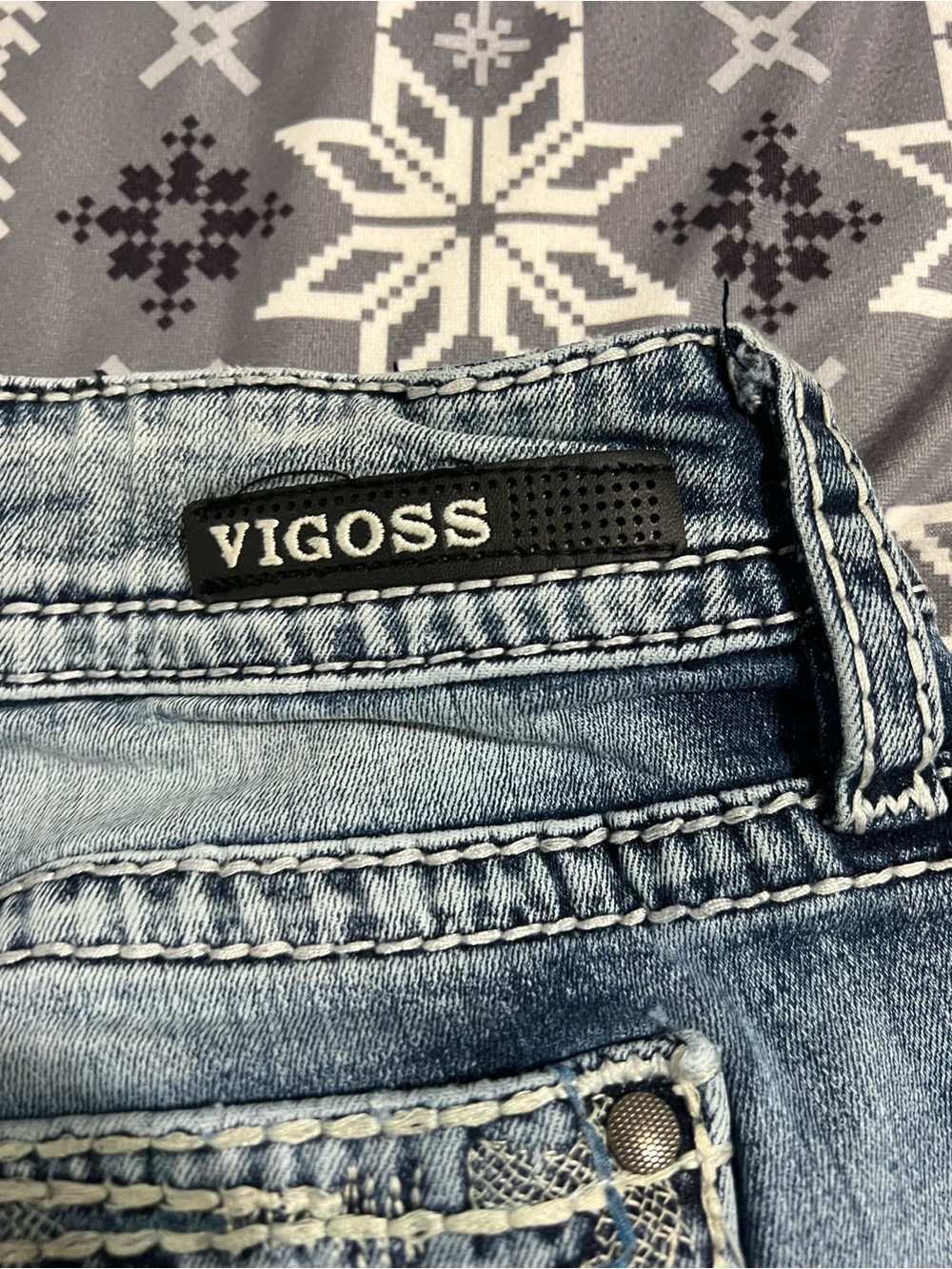 Vigoss Light Wash Capri that were cut by previous owner - Picture 8 of 11